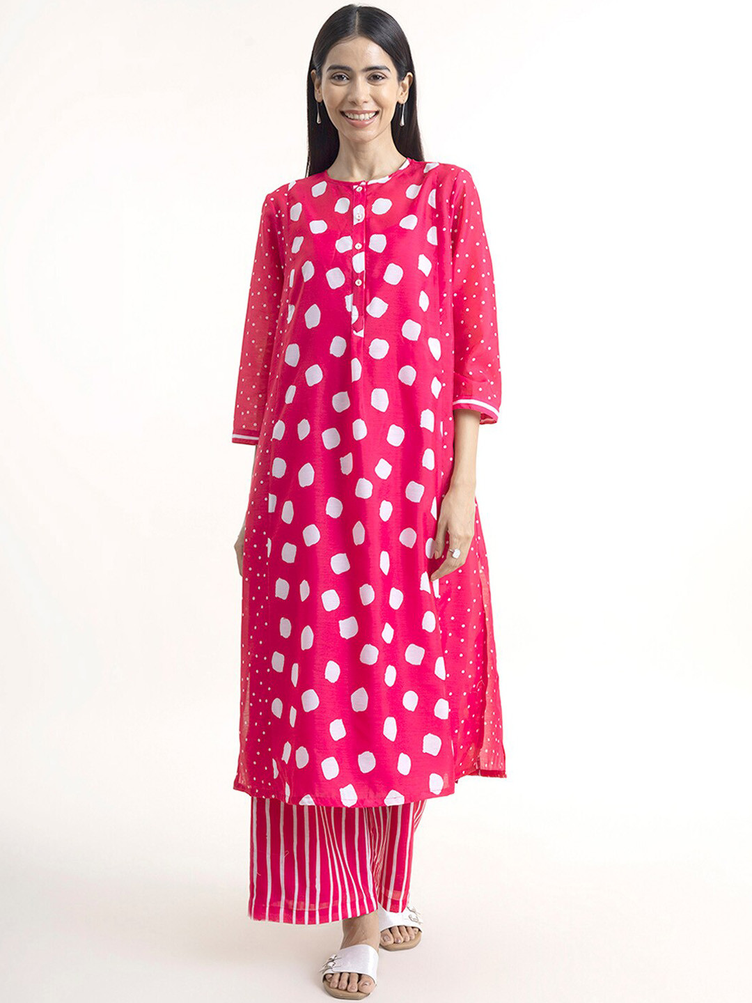 

Pink Fort Women Pink & White Printed Kurta with Palazzo