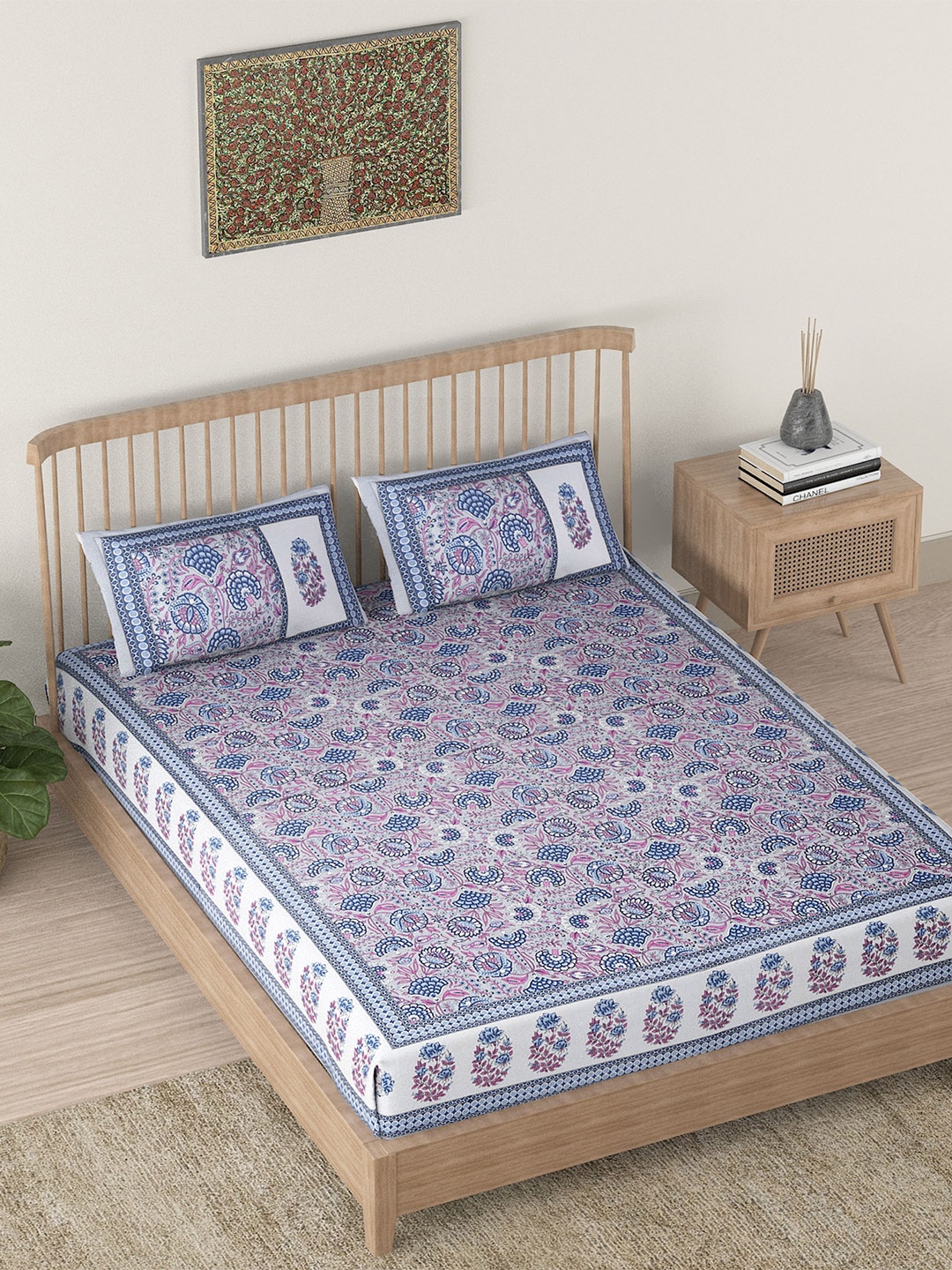 

EK BY EKTA KAPOOR Grey Floral Printed 120 TC King Size Cotton Bedsheet With 2 Pillow Covers