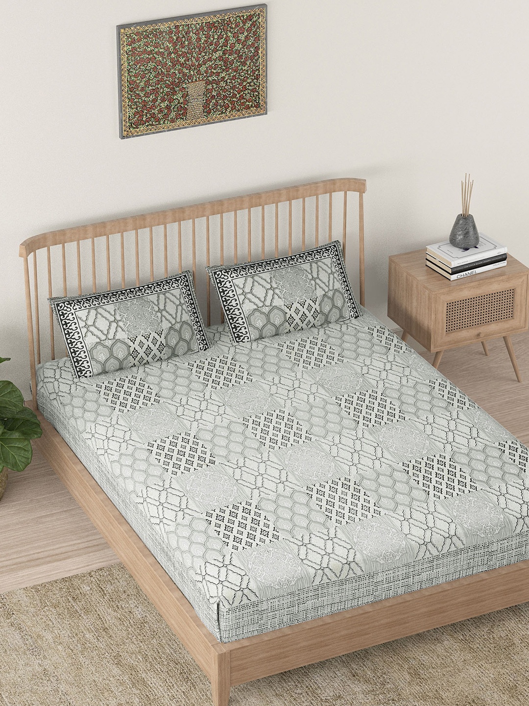

EK BY EKTA KAPOOR Grey 120 TC King Size Cotton Bedsheet With 2 Pillow Covers