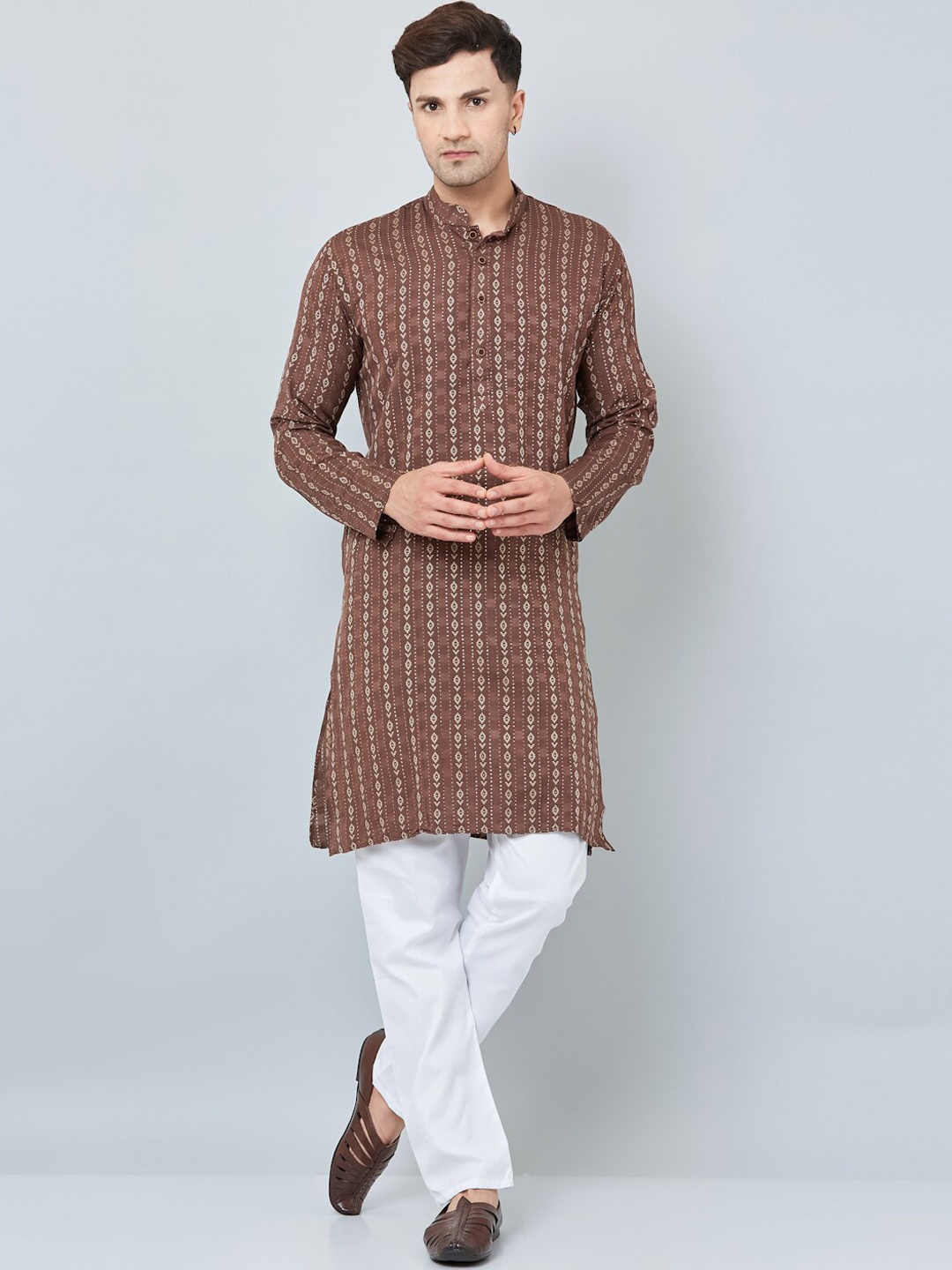 

Armaan Ethnic Men Brown Kurta with Pyjamas