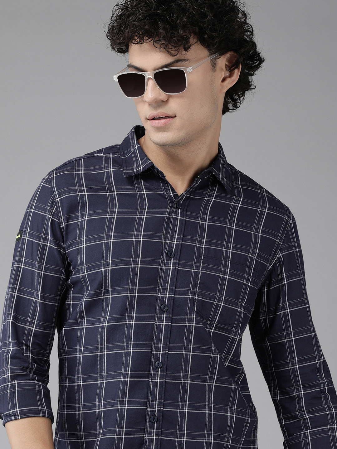 

SPYKAR Men Slim Fit Tartan Checked Pure Cotton Casual Shirt, Navy blue