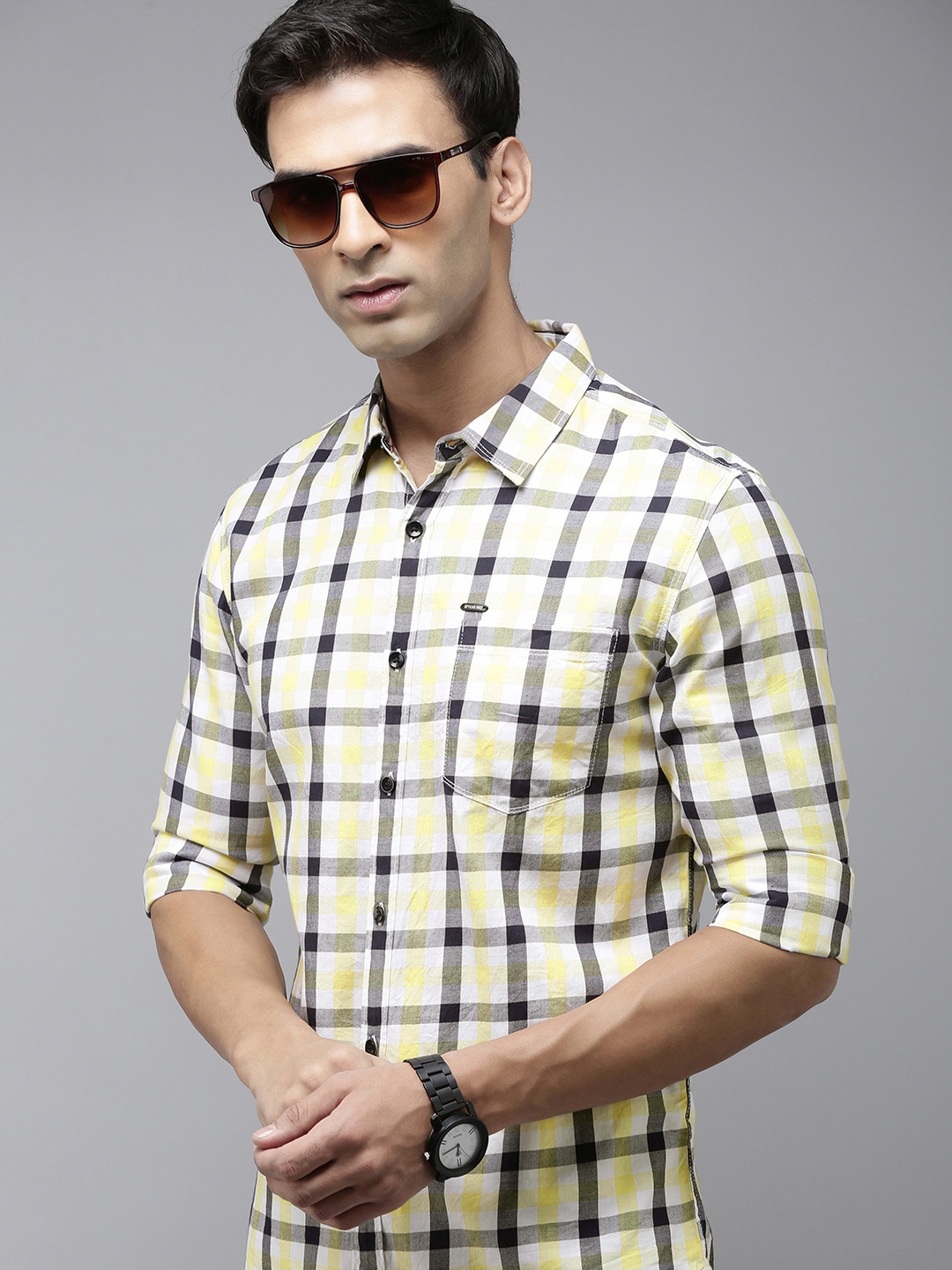 

SPYKAR Slim Fit Pure Cotton Checked Casual Shirt, Yellow