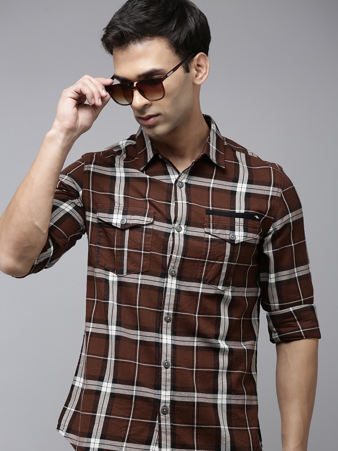 

SPYKAR Slim Fit Pure Cotton Checked Casual Shirt, Brown