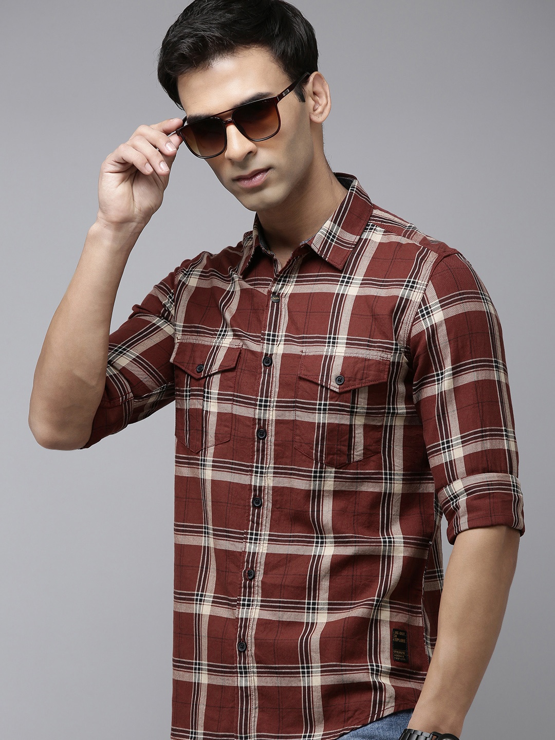 

SPYKAR Slim Fit Pure Cotton Checked Casual Shirt, Red