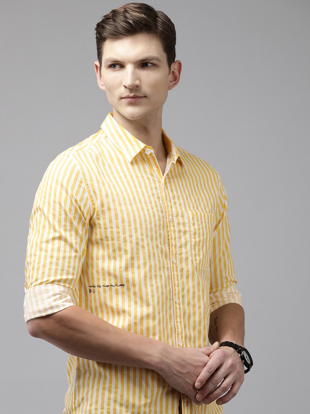 

SPYKAR Men Slim Fit Bengal Stripes Opaque Pure Cotton Casual Shirt, Yellow