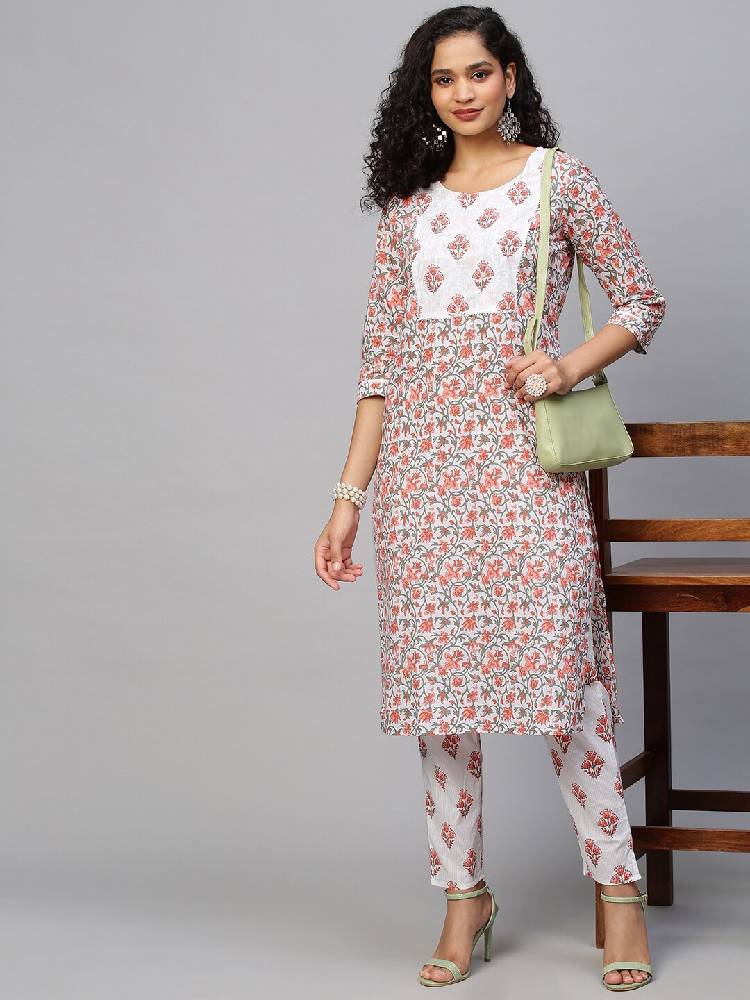 

INDYES Women White Floral Printed Gotta Patti Pure Cotton Kurta with Trouser