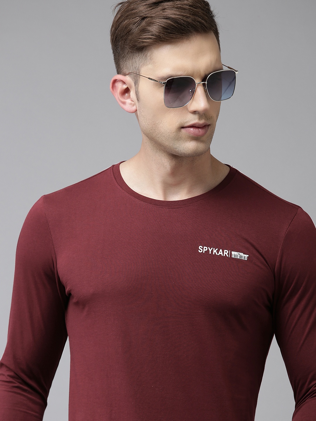 

SPYKAR Men Solid Long Sleeves Slim Fit Round Neck T-shirt, Maroon