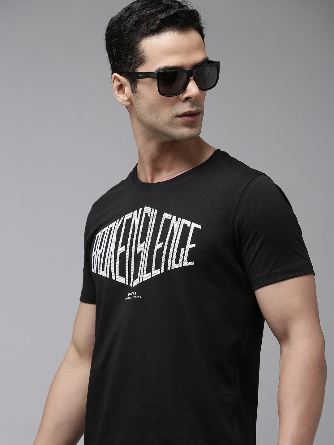 SPYKAR Typography Printed Slim Fit Casual T-shirt, Black