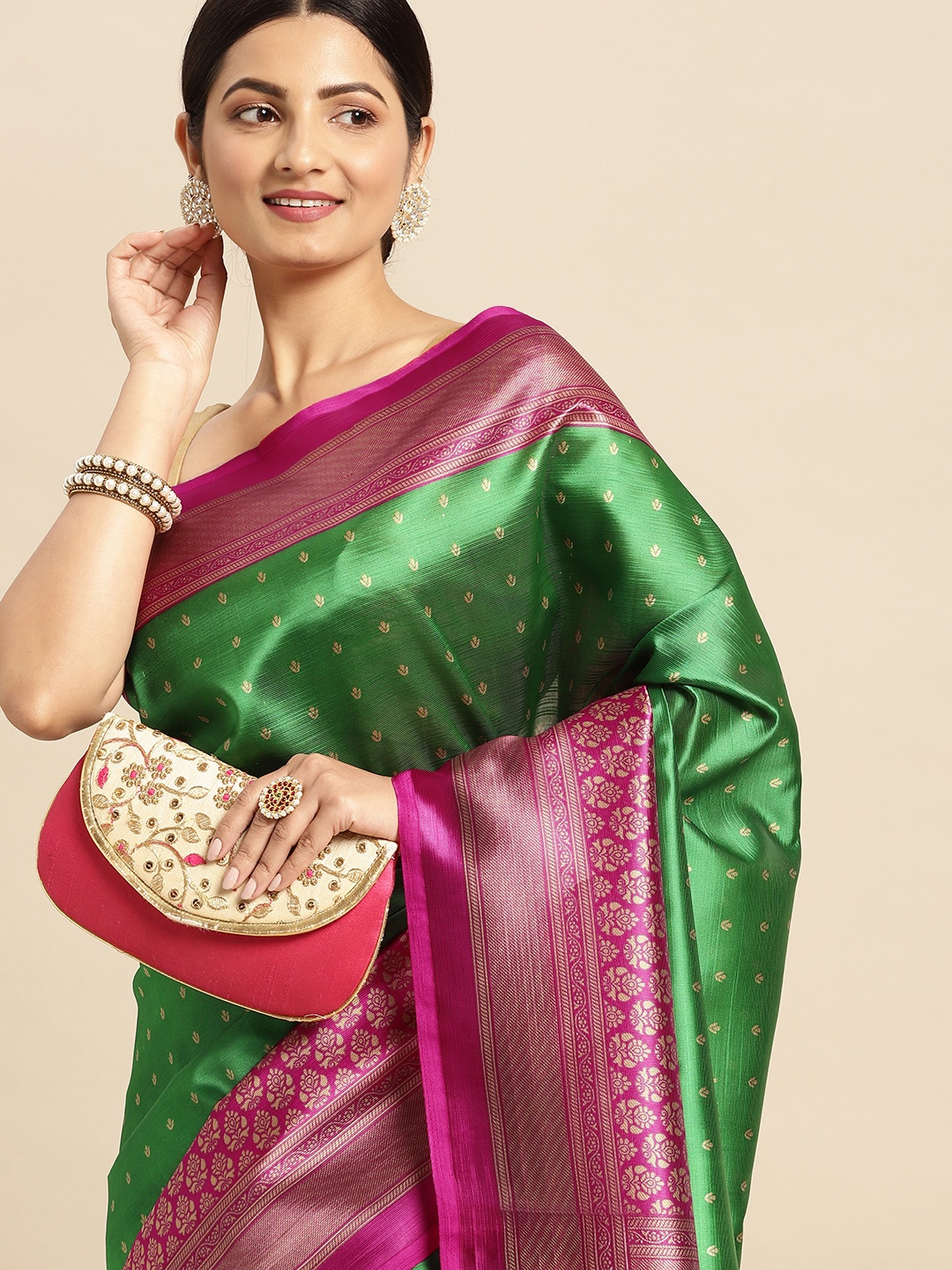

SANGAM PRINTS Green Geometric Print Saree