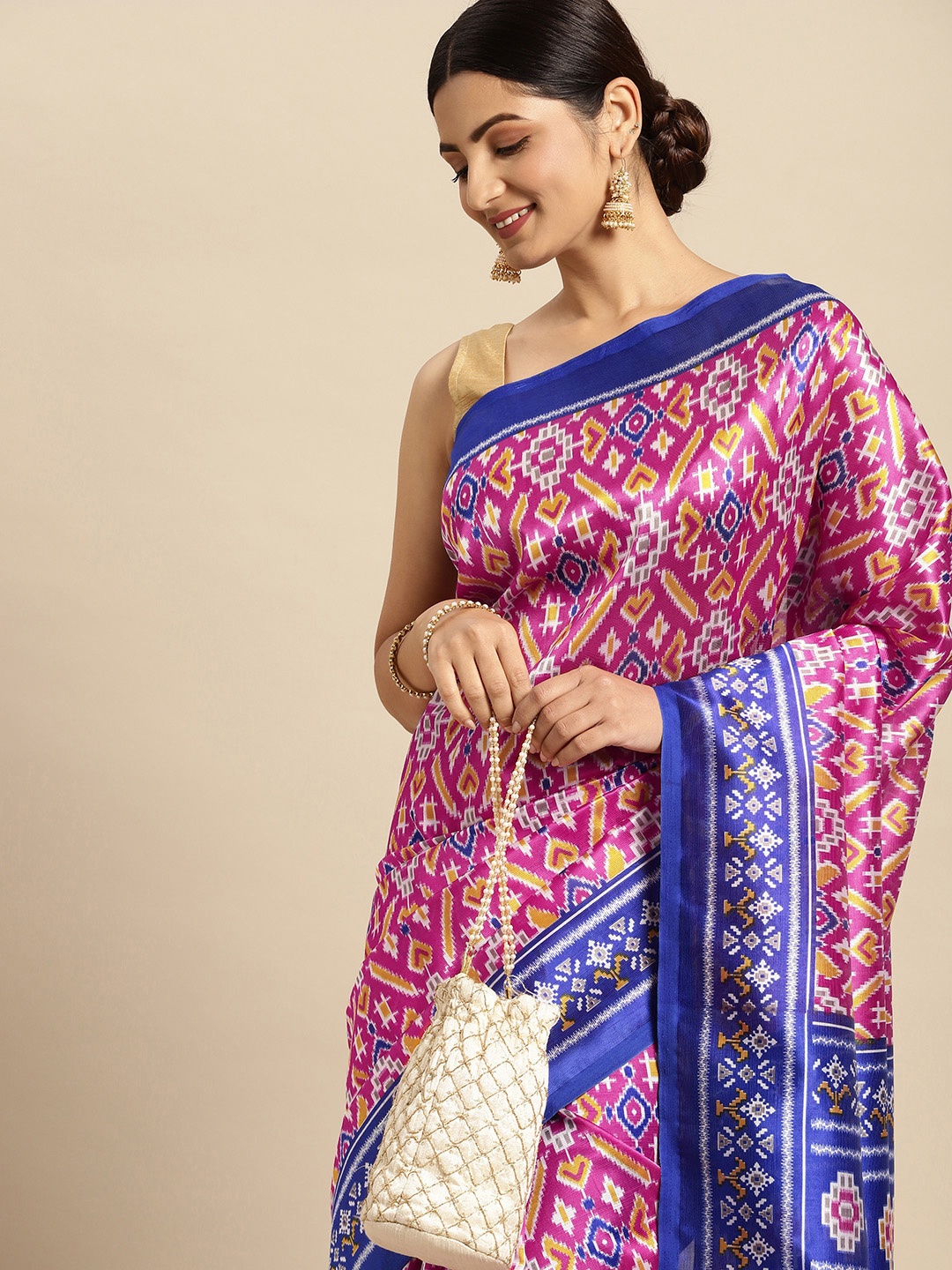 

SANGAM PRINTS Pink & Blue Ethnic Motifs Art Silk Saree