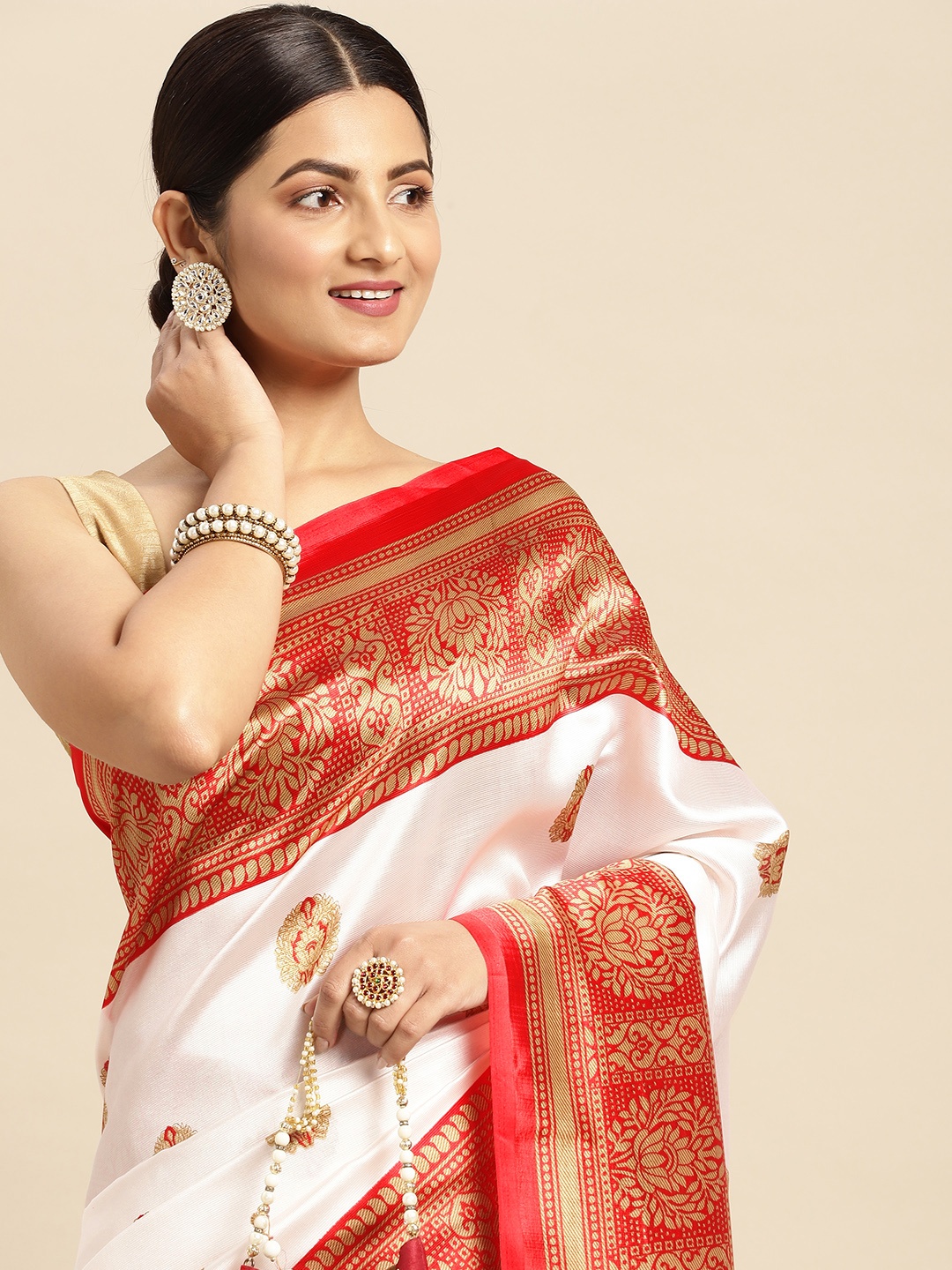 

SANGAM PRINTS White Ethnic Motifs Print Saree