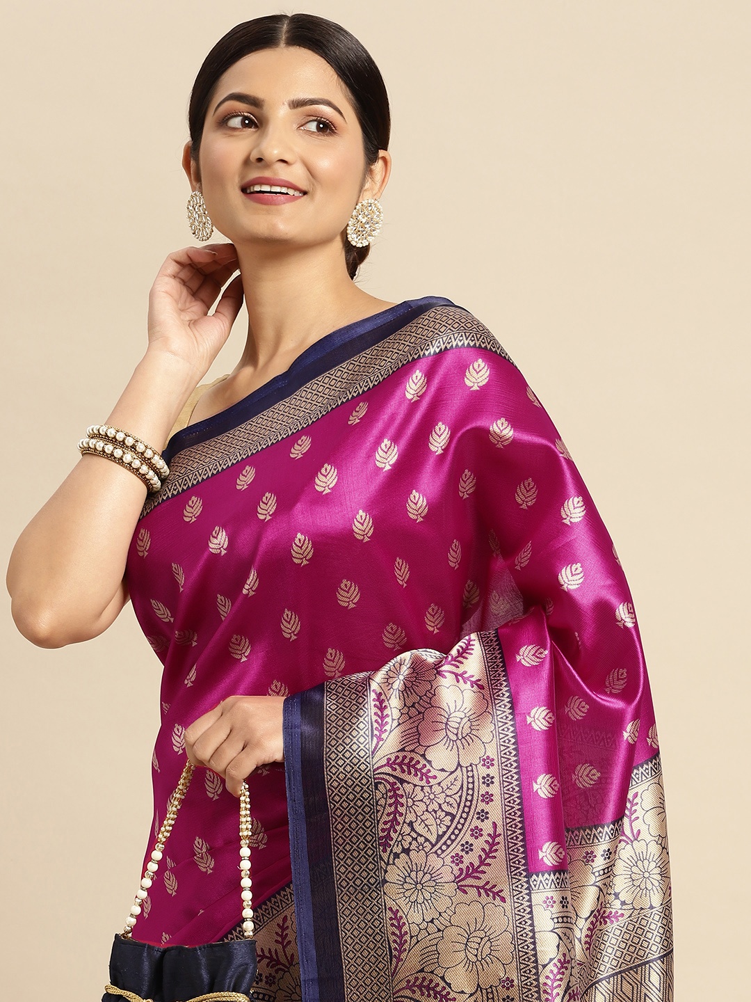 

SANGAM PRINTS Fuchsia & Golden Ethnic Motifs Print Saree