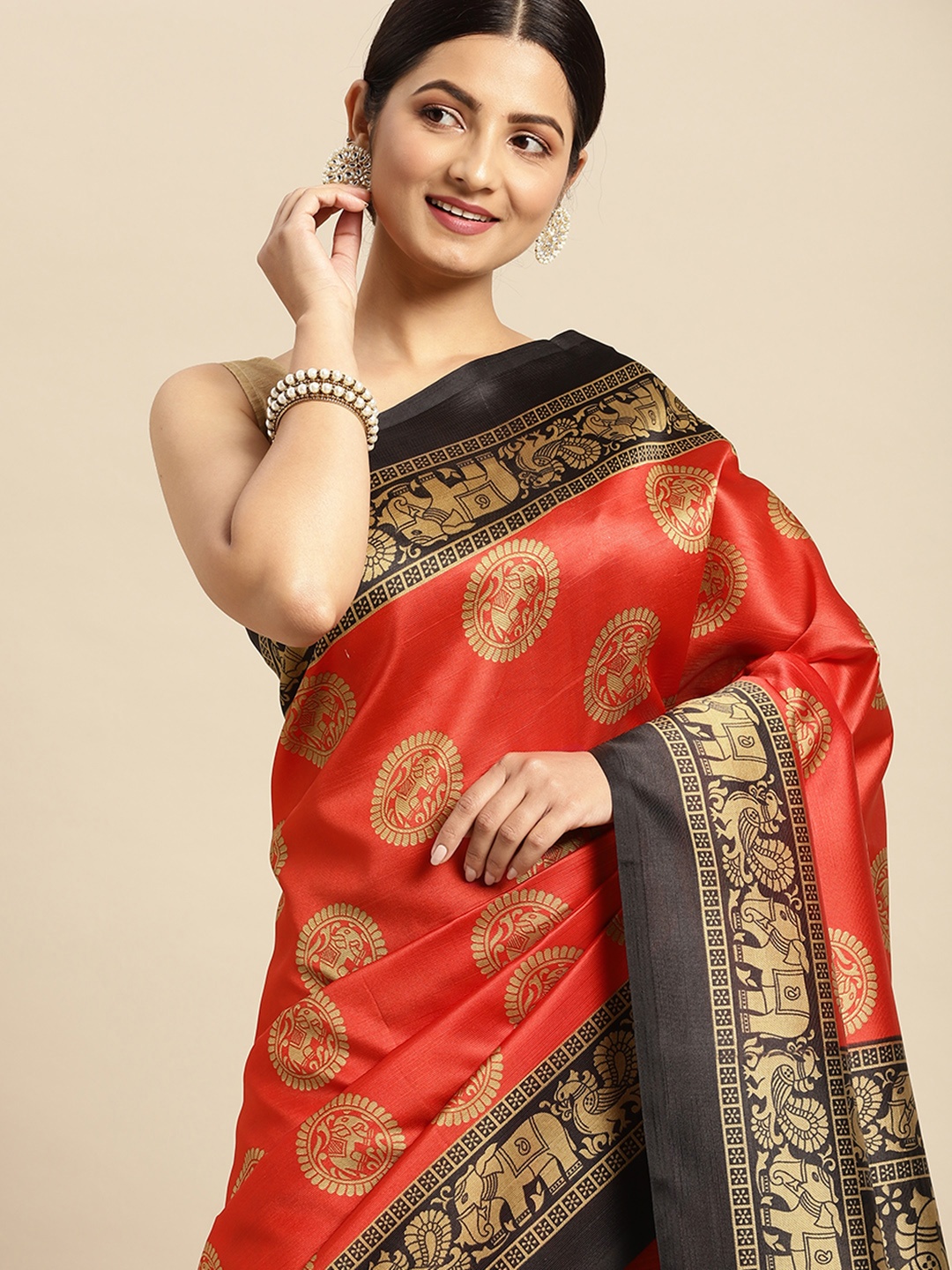

SANGAM PRINTS Red & Golden Ethnic Motifs Print Saree