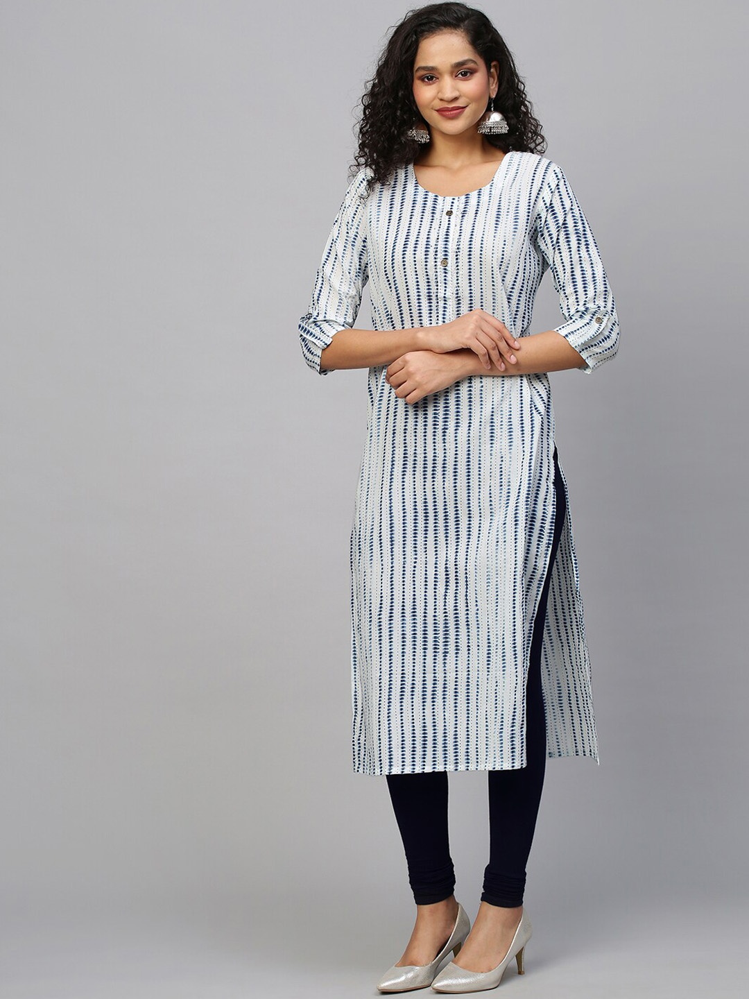 

INDYES Women Blue and White Tie Dye Embroidered Pure Cotton Kurta