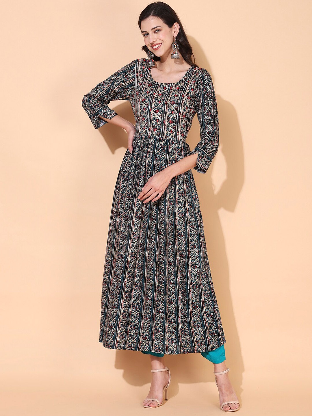 

FASHOR Women Green Ethnic Motifs Printed A-Line Hight Slit Kurta