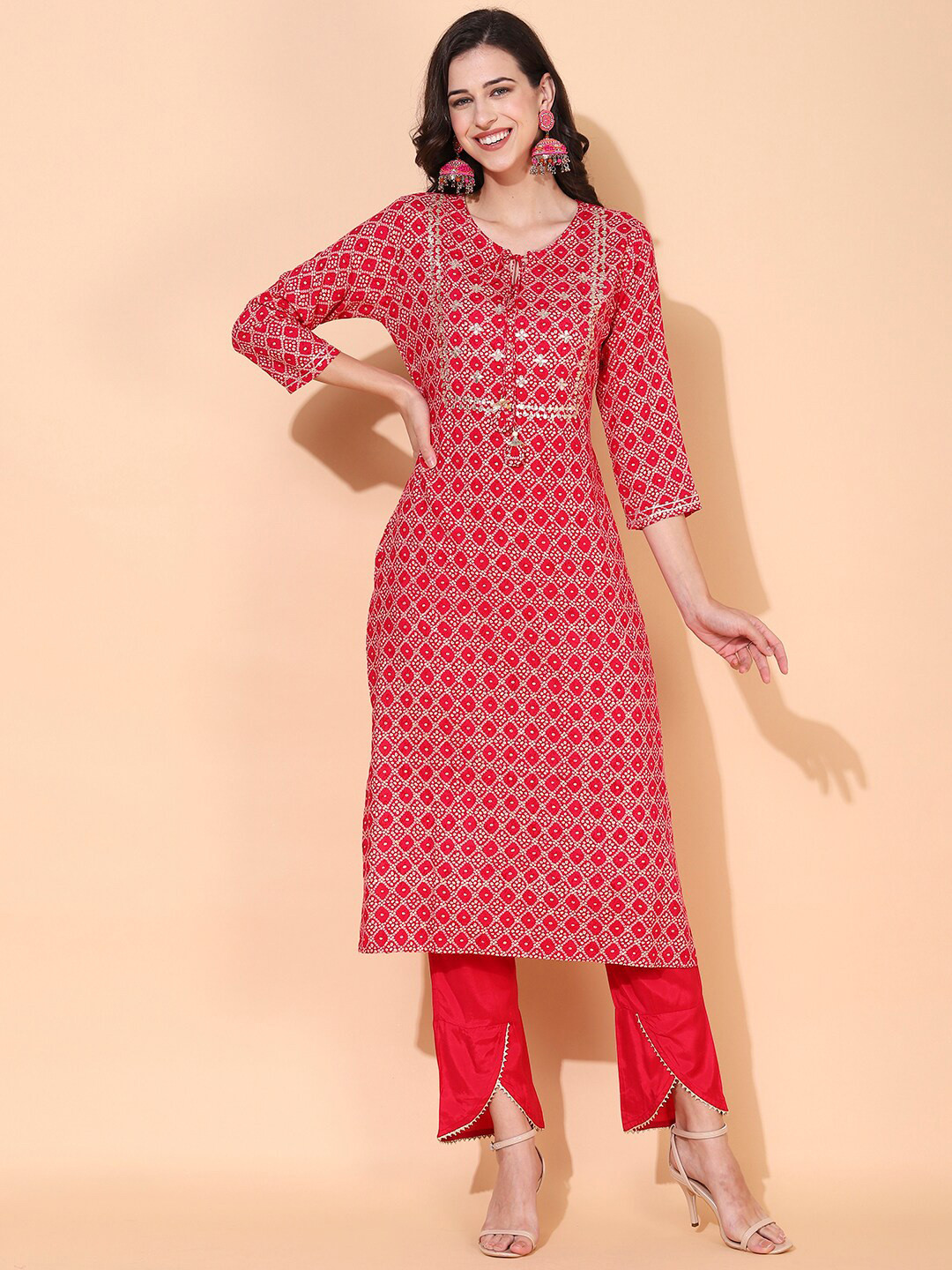 

FASHOR Women Red & Beige Bandhani Printed Straight Kurta with Trousers
