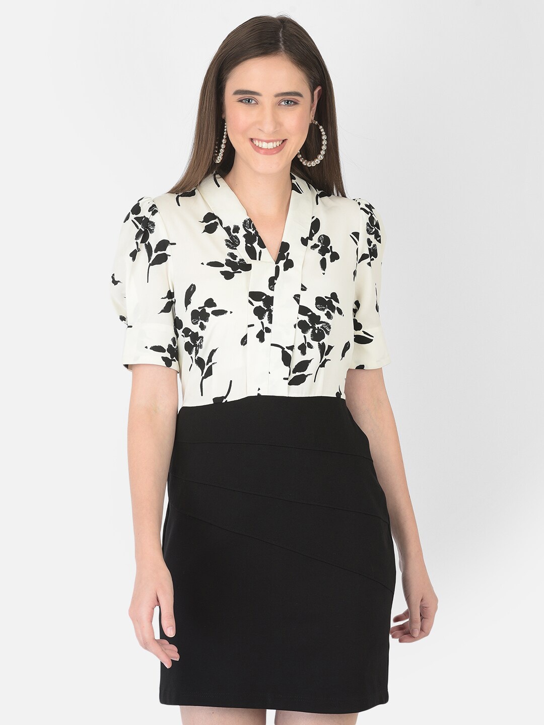 

Latin Quarters Black & White Floral Sheath Dress