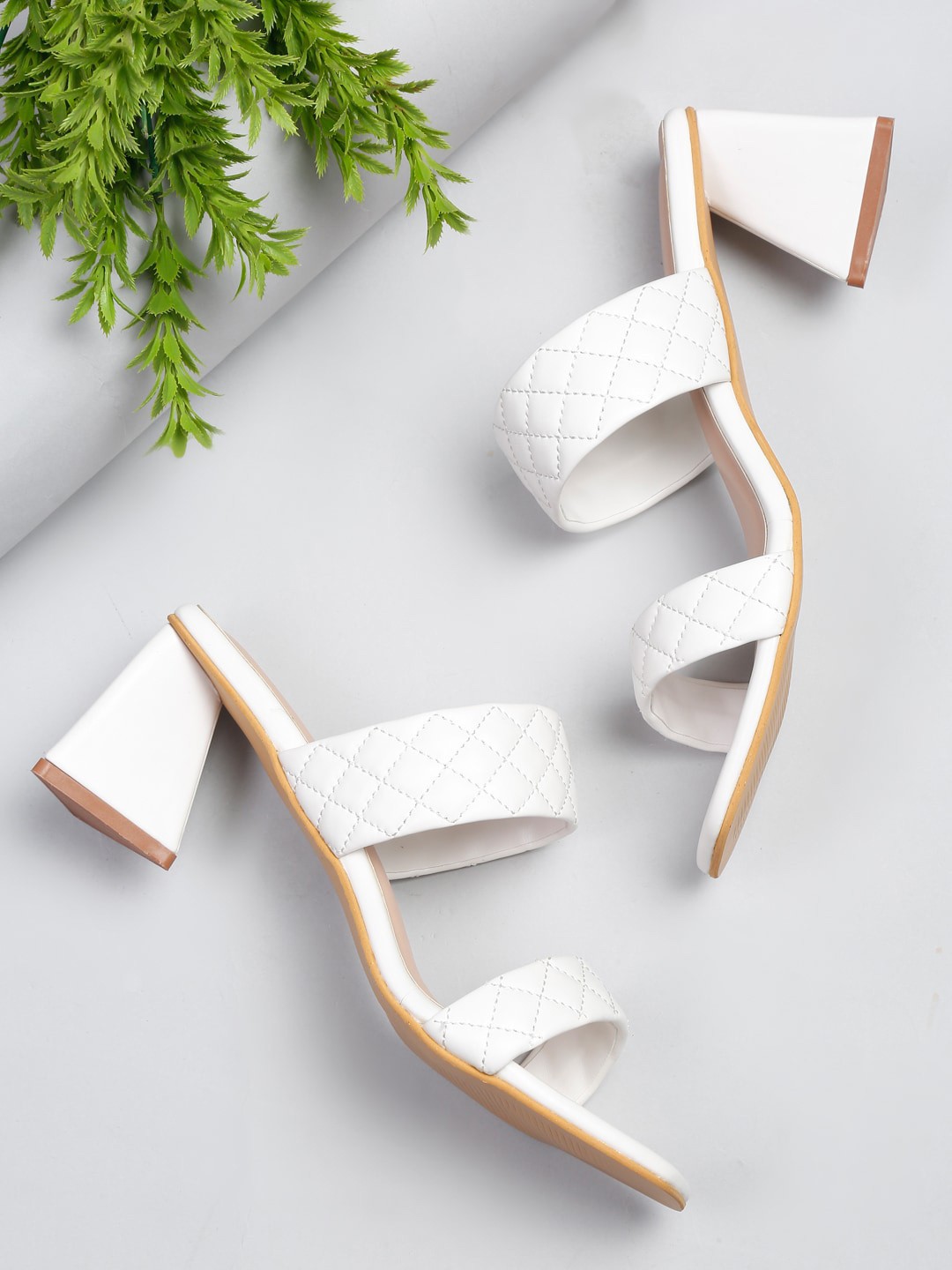 

Bruno Manetti Women White Textured Block Heels