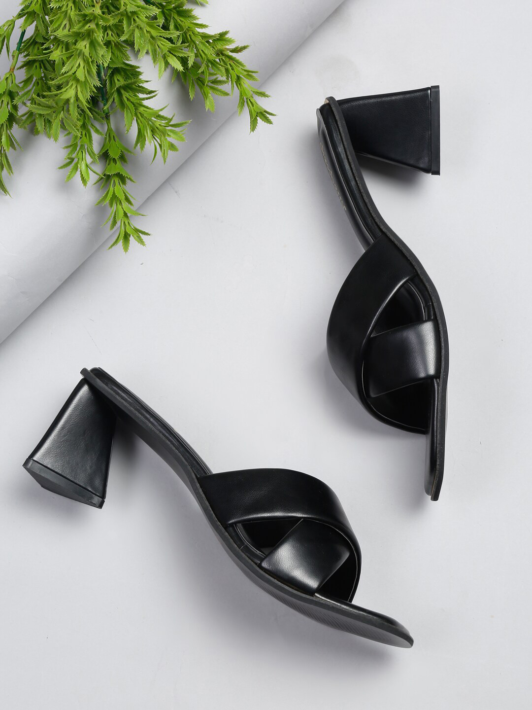 

Bruno Manetti Women Black Solid Block Heels