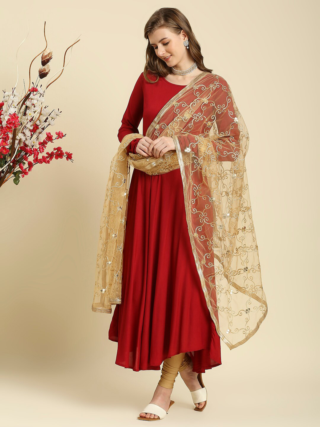 

Dupatta Bazaar Women Gold Embroidered Net Dupatta