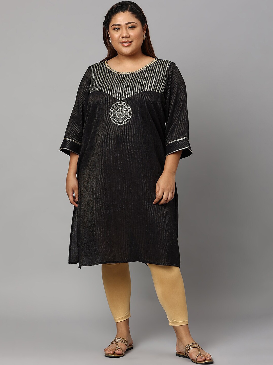 

AURELIA Women Black Yoke Design Straight Fit Kurta