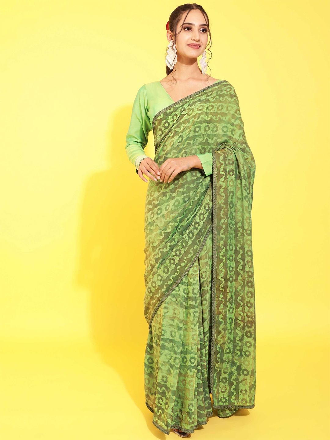 

DUNGRANI Green Batik Block Print Saree
