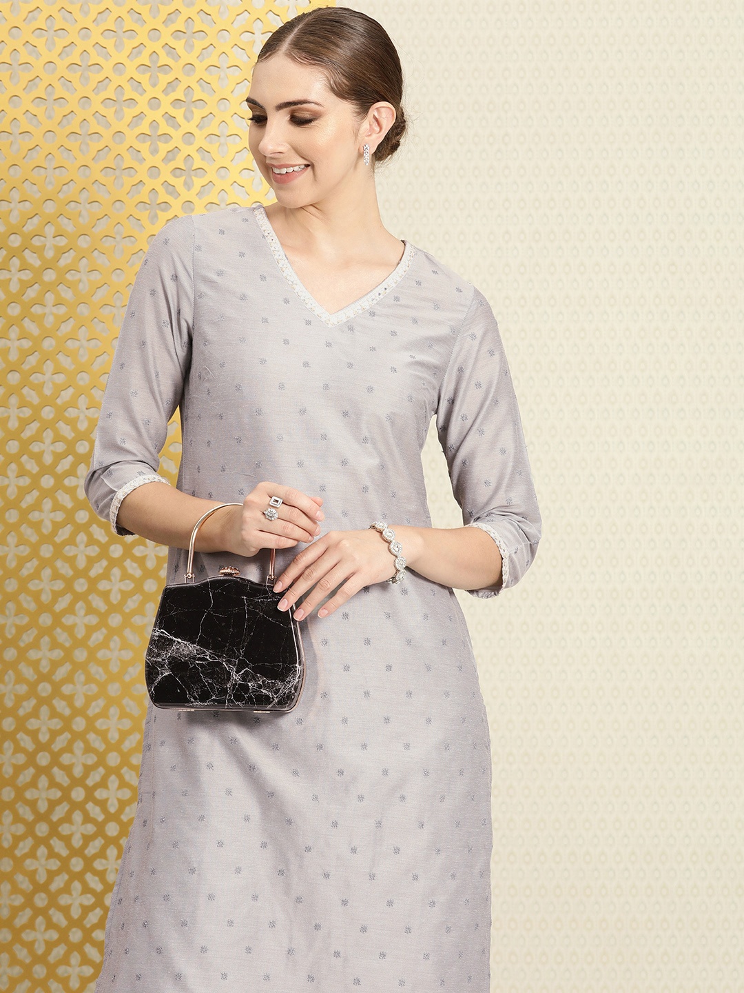 

House of Pataudi Women Embroidered Regular Mirror Work Jashn Kurta With Trousers, Grey