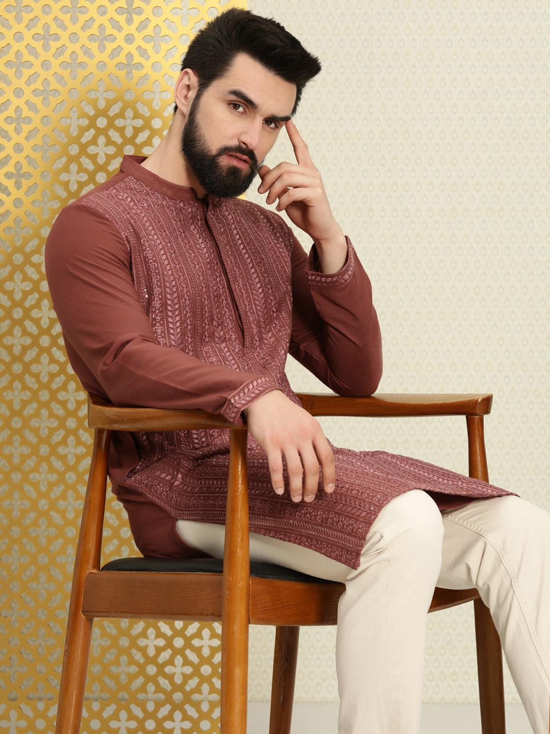

House of Pataudi Men Floral Embroidered Sequined Floral Jashn Kurta, Brown