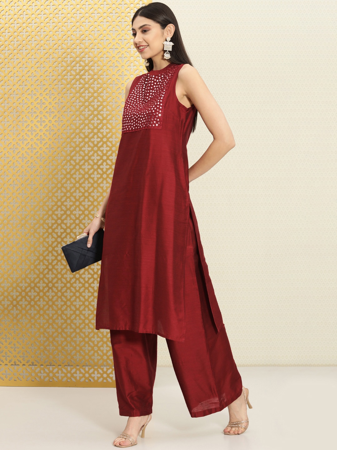 House of Pataudi Women Yoke Design Mirror Work Jashn Kurta with Palazzos, Maroon