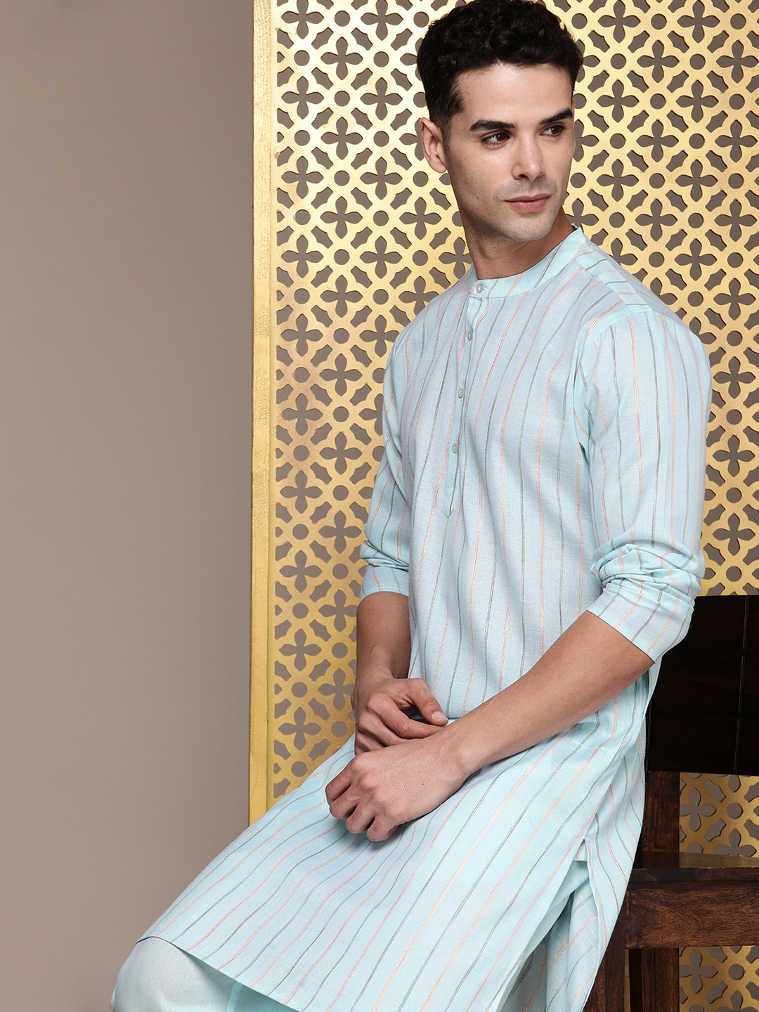 

House of Pataudi Jashn Striped Kurta with Trousers, Blue