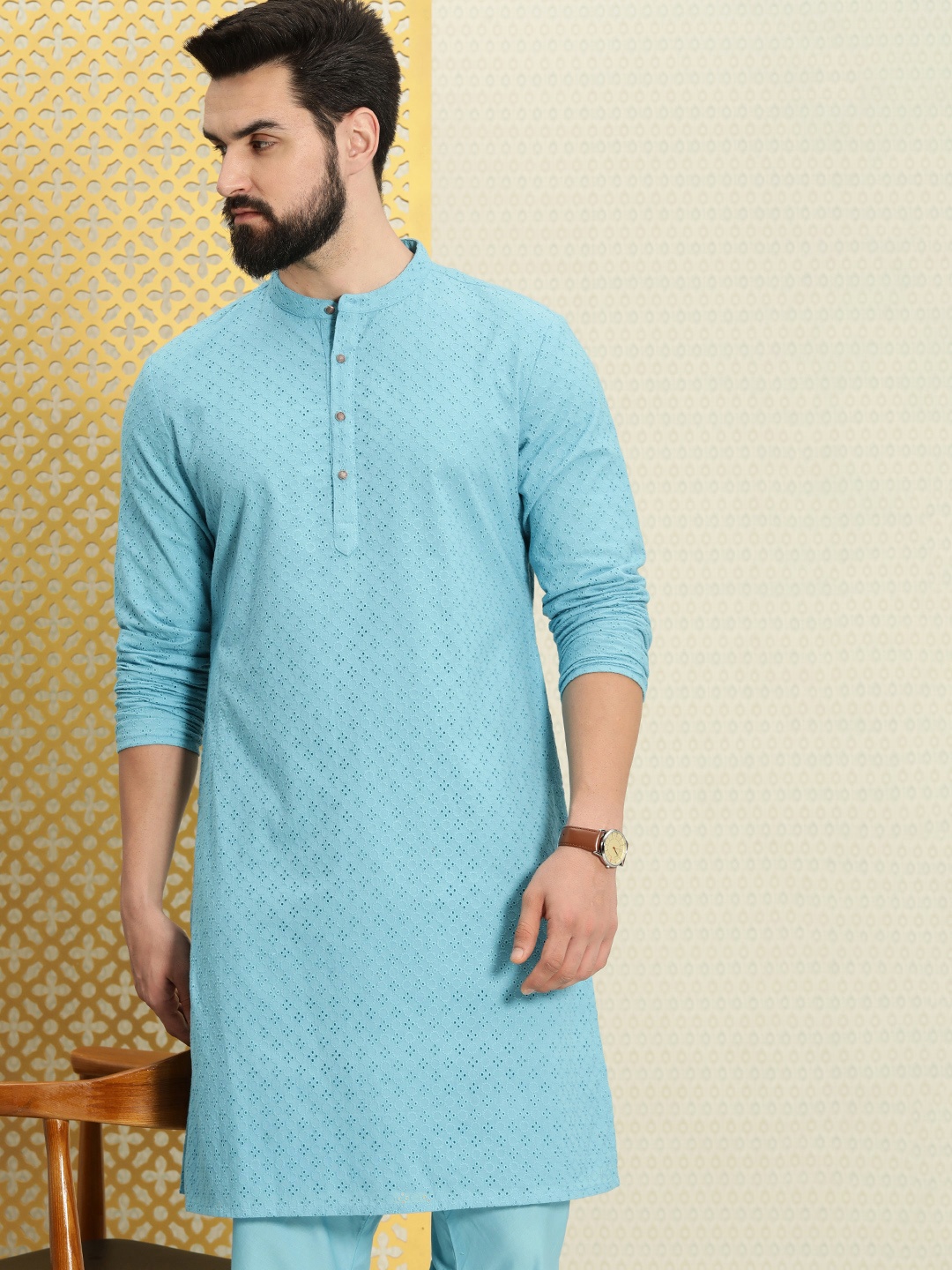 

House of Pataudi Men Pure Cotton Schiffli Thread Work Jashn Kurta with Pyjamas, Blue