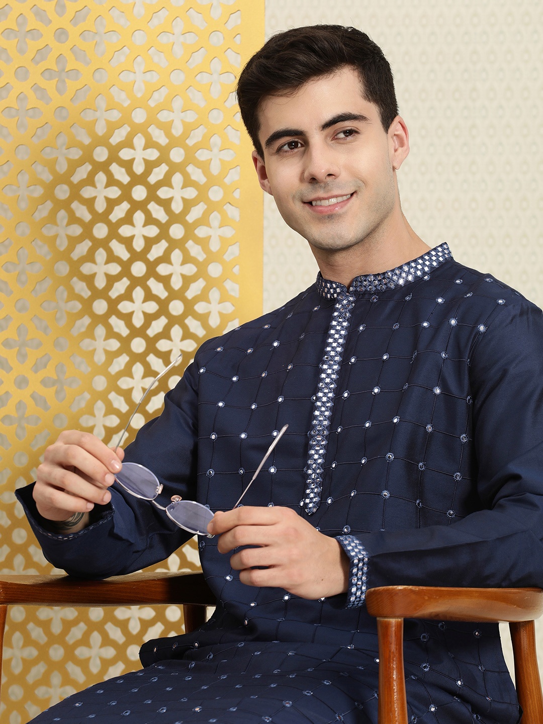 

House of Pataudi Jashn Checked Mirror Work Indigo Kurta, Navy blue