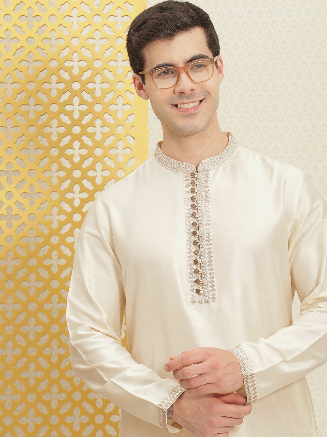 

House of Pataudi Jashn Yoke Design Zari Kurta, Cream