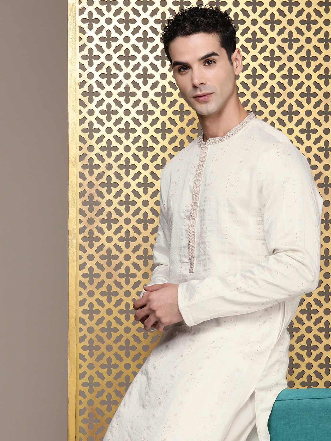 

House of Pataudi Embroidered Sequined Rozana Kurta, White