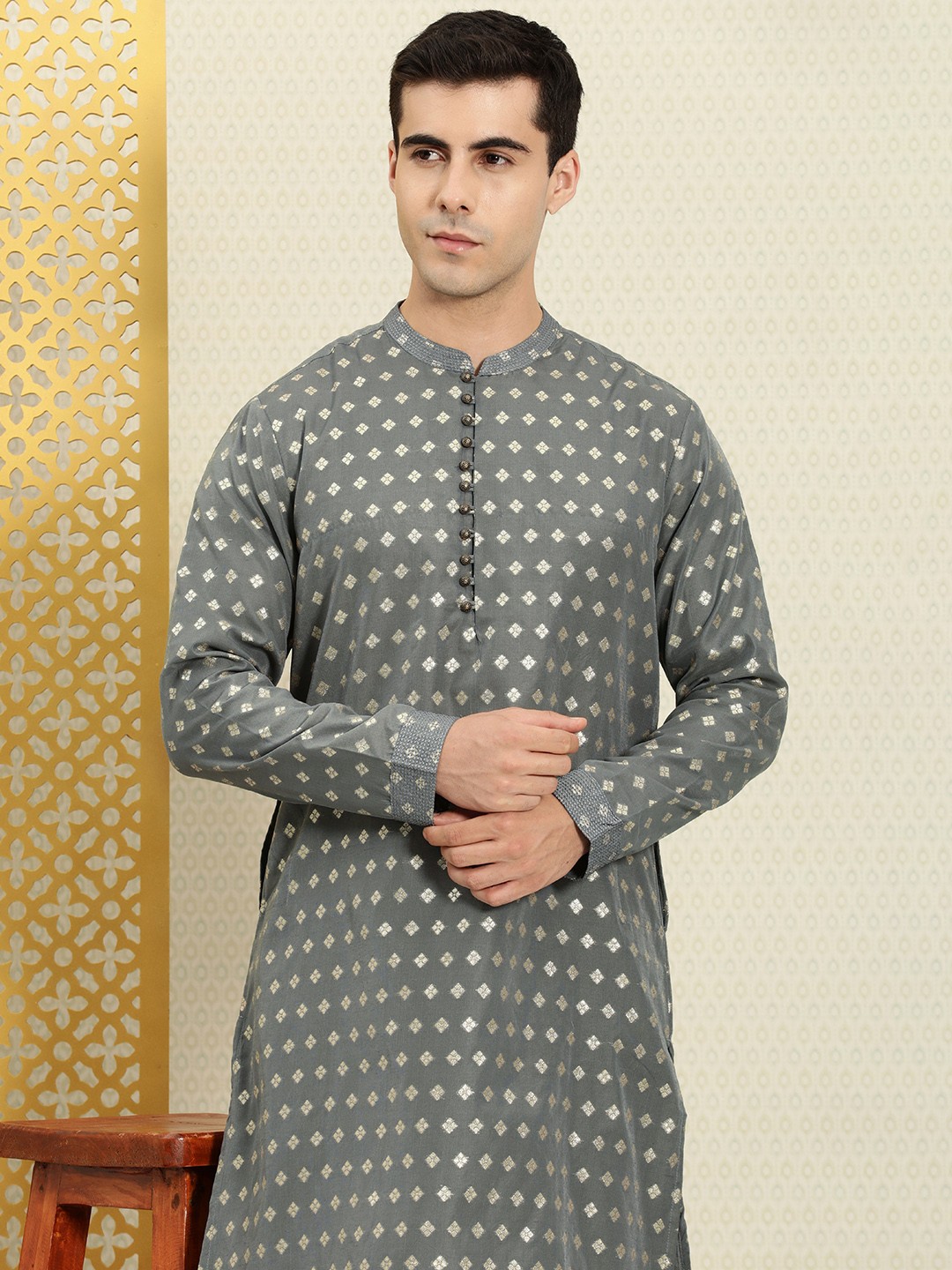 

House of Pataudi Men Woven Design Mandarin Collar Rozana Kurta, Grey