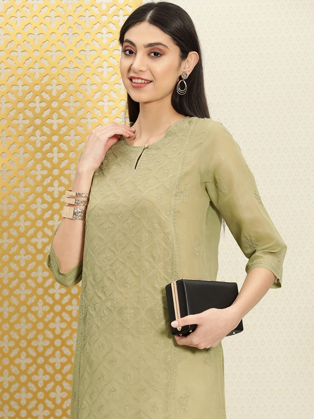 

House of Pataudi Women Ethnic Motifs Chikankari Keyhole Neck Thread Work Jashn Kurta, Green