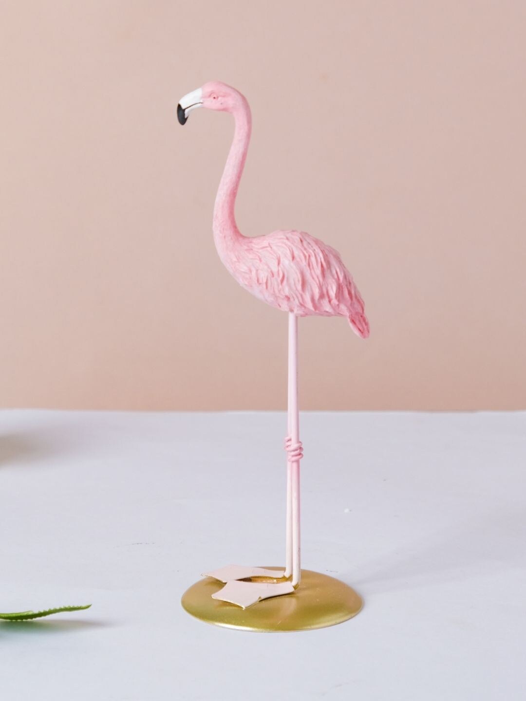 

Nestasia Pink Flamingo Figurine Showpiece