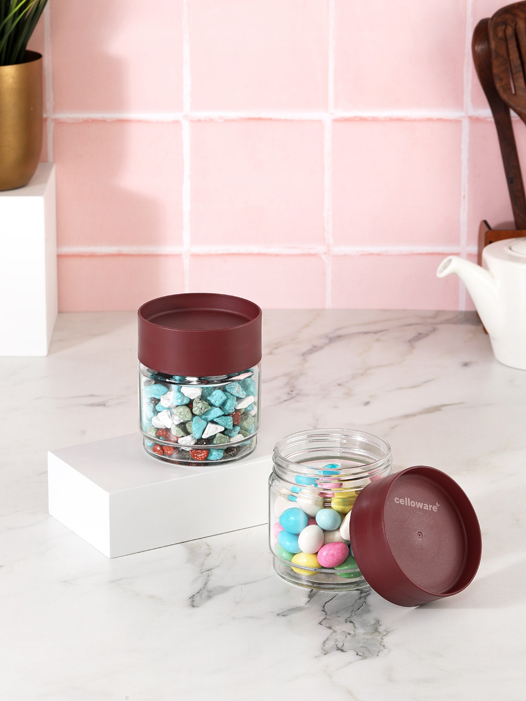 

Cello Set Of 2 Modustack Glassy Storage Jar with Tray 500 ML Each, Maroon