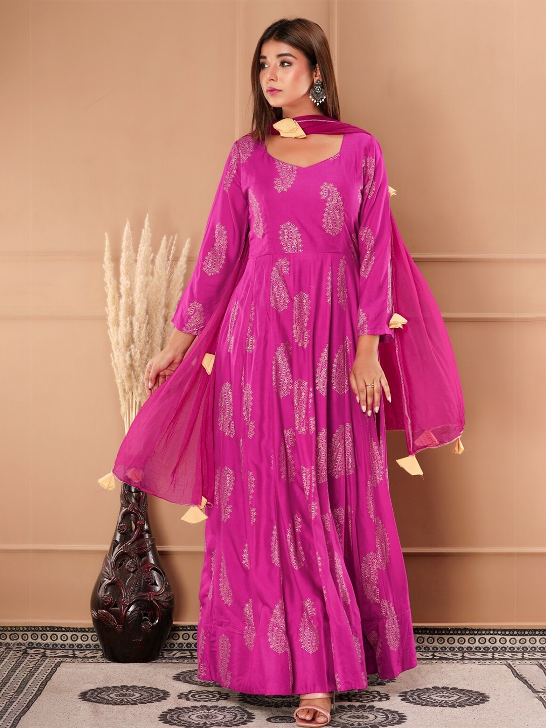 

IRIDAA JAIPUR Women Purple Ethnic Motifs Printed Anarkali Kurta With Dupatta