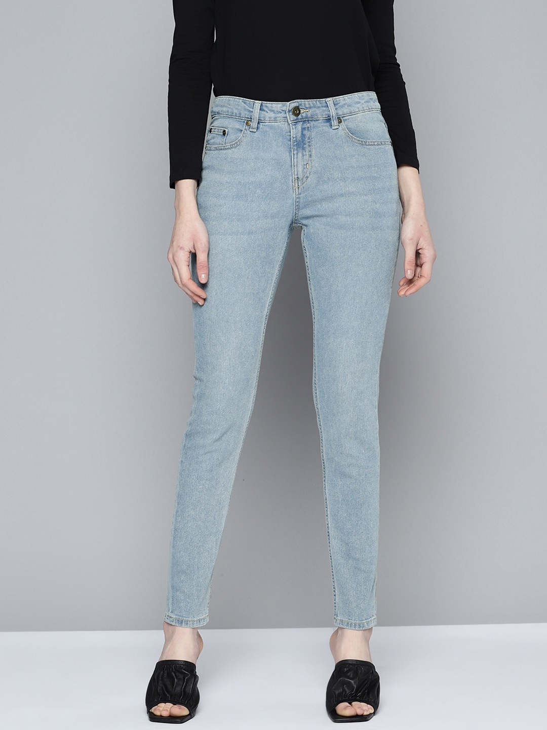 

Chemistry Women Skinny Fit Light Fade Stretchable Jeans, Blue