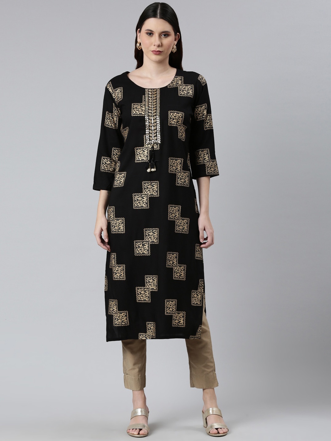 

Neerus Women Black & Gold-Toned Cotton Printed Kurta