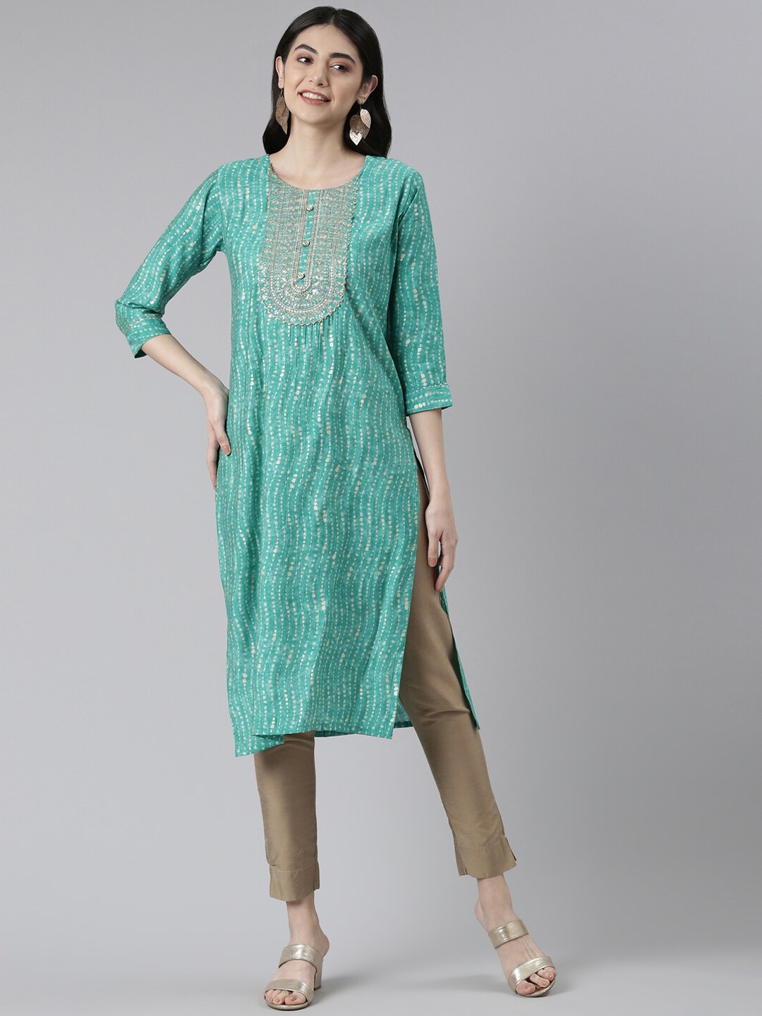 

Neerus Women Sea Green Yoke Design Keyhole Neck Chanderi Silk Kurta