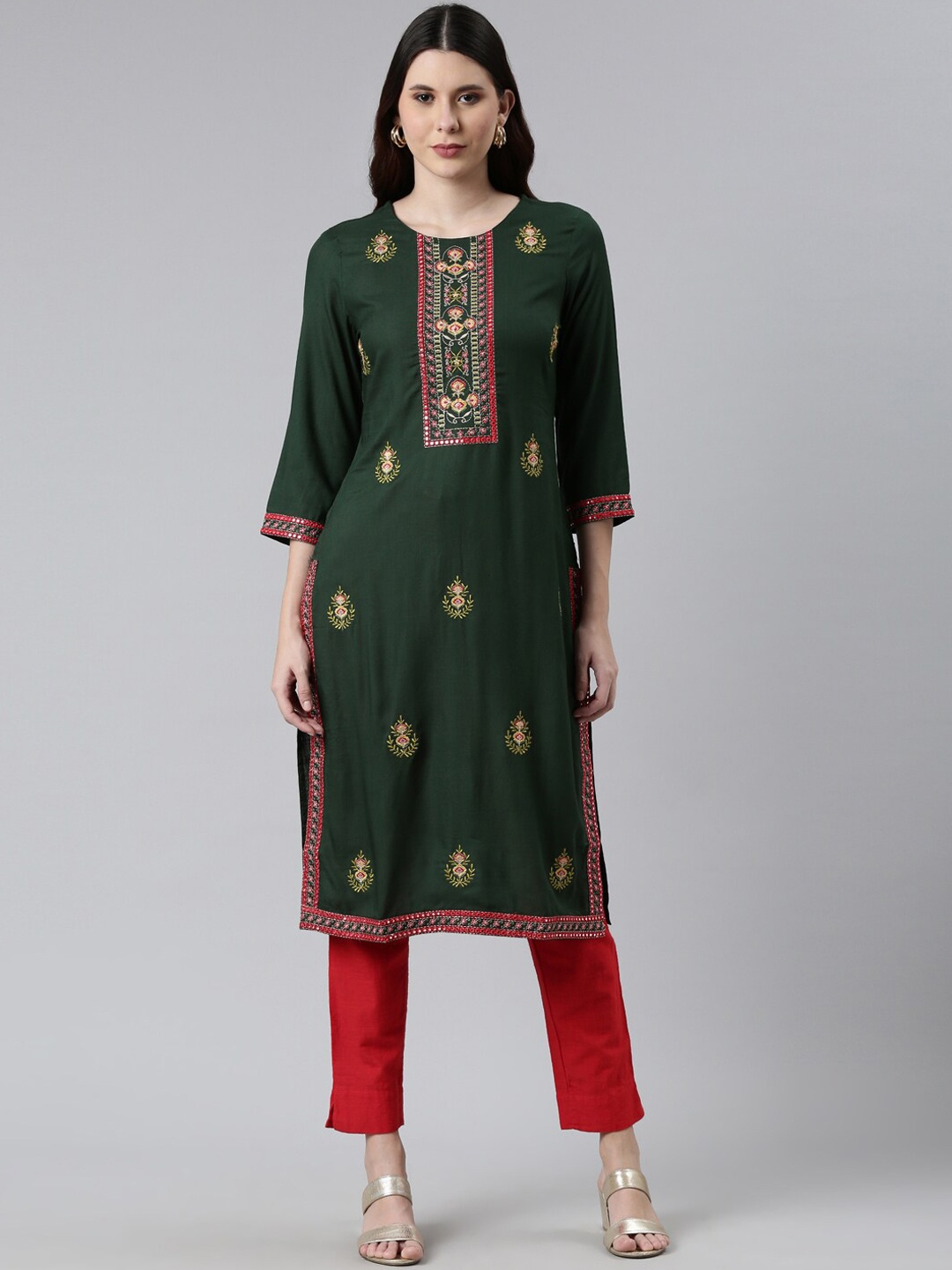 

Neerus Women Green Ethnic Motifs Embroidered Thread Work Kurta