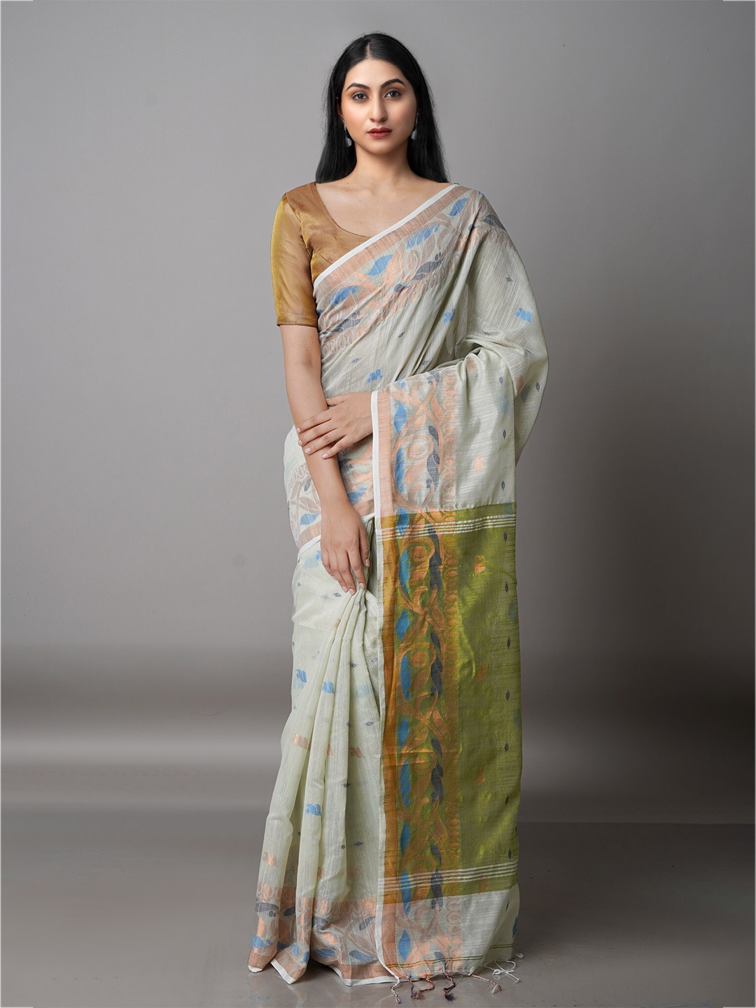 

Unnati Silks Grey & Green Woven Design Zari Silk Cotton Jamdani Saree