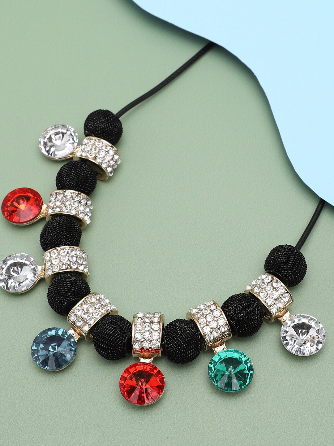 

SOHI Black Gold-Plated Necklace