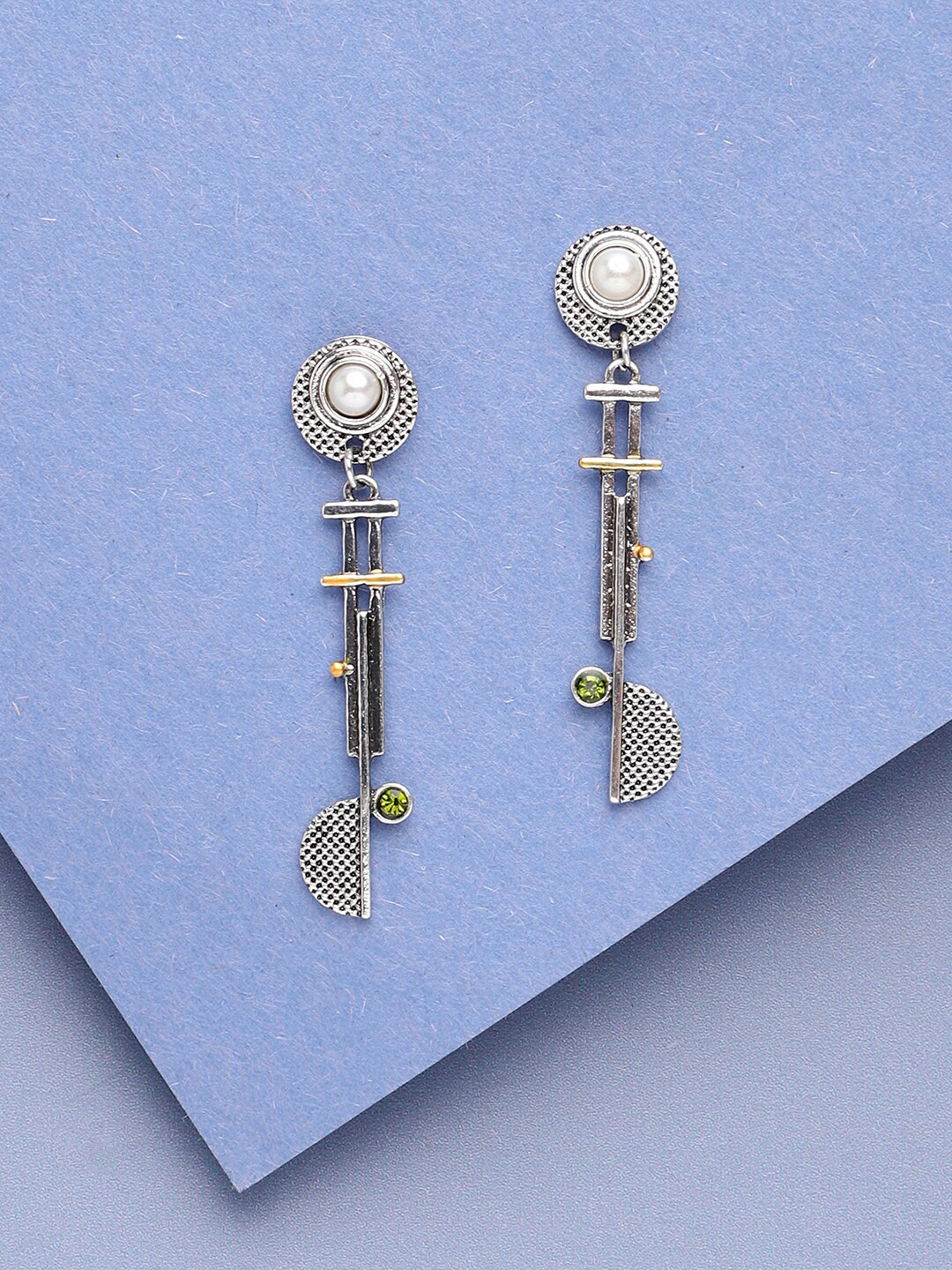 

SOHI White Contemporary Silver-Plated Drop Earrings