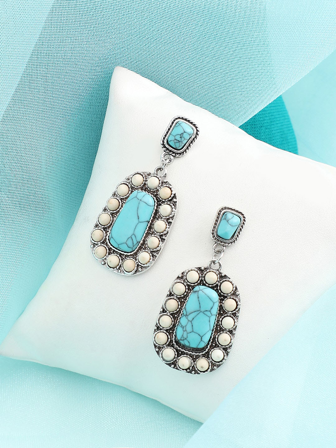 

SOHI Blue & White Contemporary Silver Plated Drop Earrings