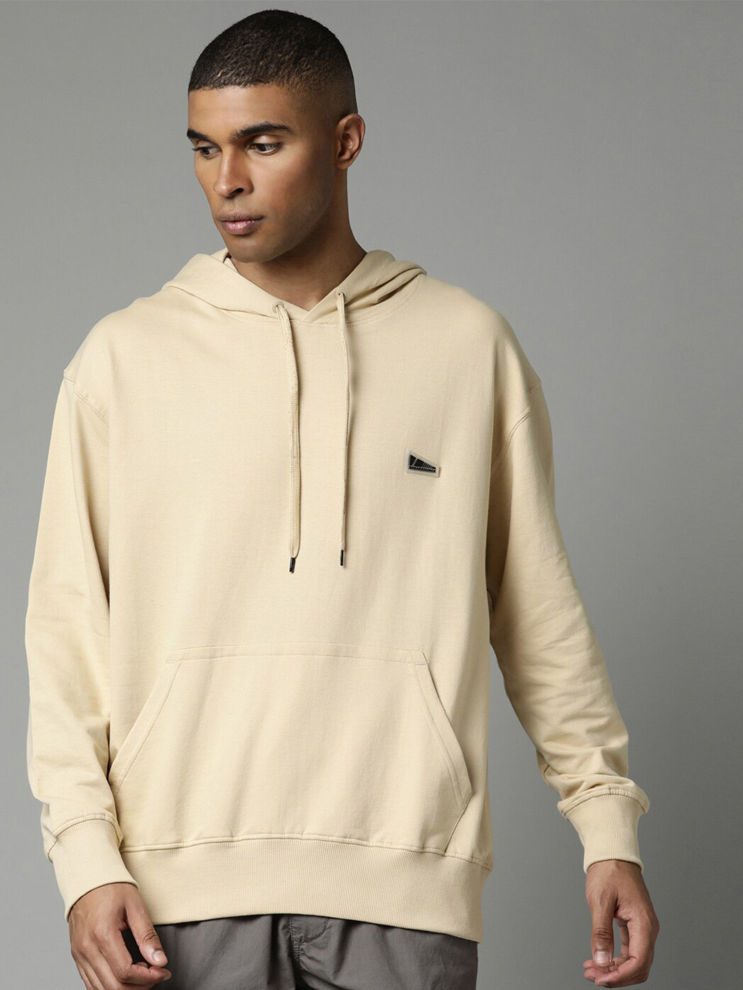 

Breakbounce Men Beige Hooded Pure Cotton Sweatshirt