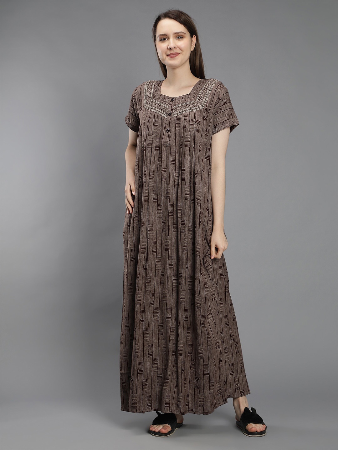 

NIGHTSPREE Maroon Printed Maxi Pure Cotton Nightdress