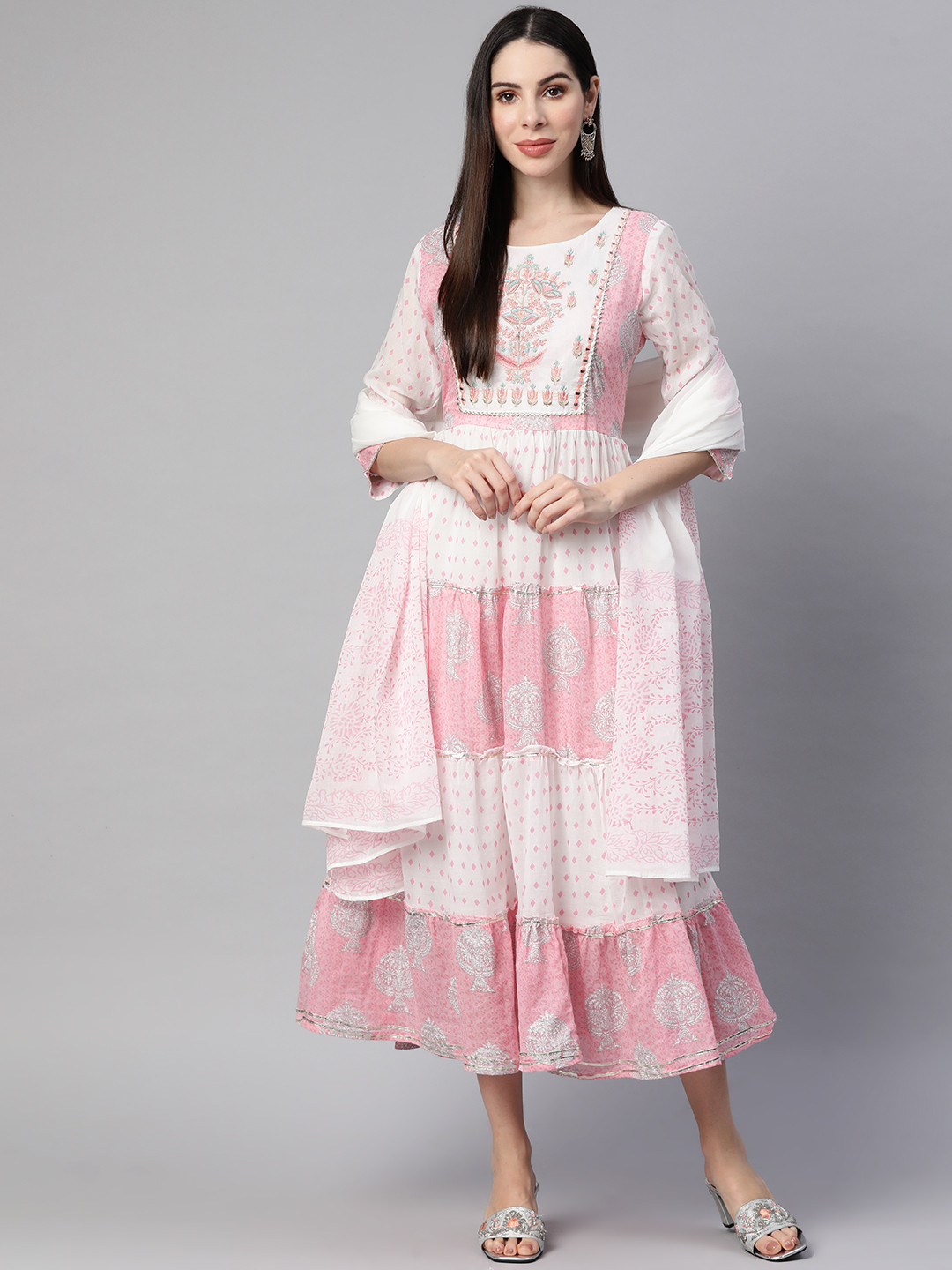 

Readiprint Fashions Pink & White Pure Cotton Ethnic Motifs Ethnic Gown